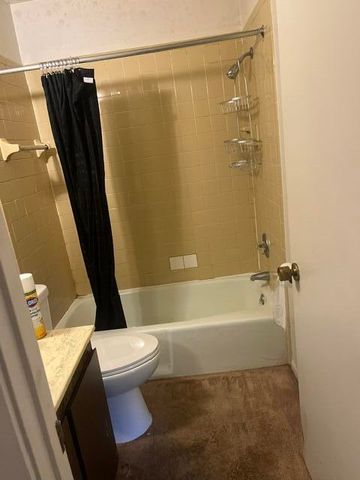 207 Paisley Court, Kalamazoo Twp, MI 49006