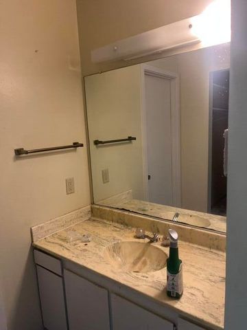 207 Paisley Court, Kalamazoo Twp, MI 49006