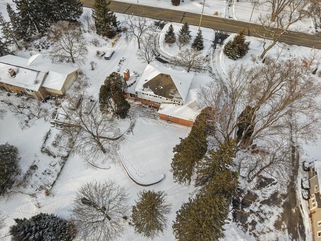 15165 W Burleigh ROAD, Brookfield, WI 53005