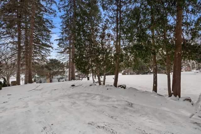 15165 W Burleigh ROAD, Brookfield, WI 53005