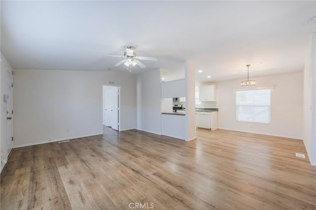 21851 Newland Street 43, Huntington Beach, CA 92646