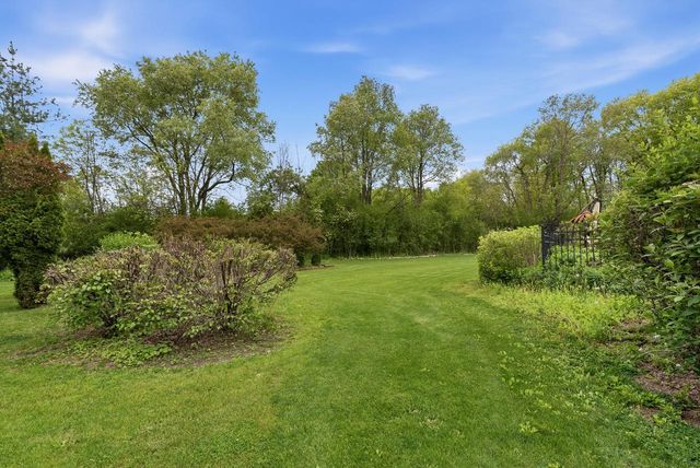 4405 Honeywood LANE, Jackson, WI 53037