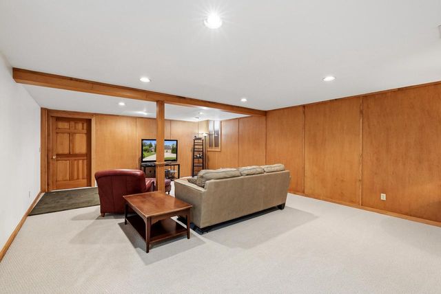 4405 Honeywood LANE, Jackson, WI 53037
