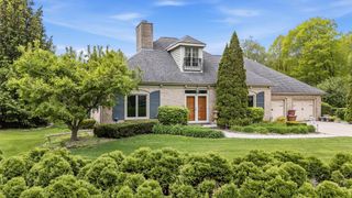 4405 Honeywood LANE, Jackson, WI 53037