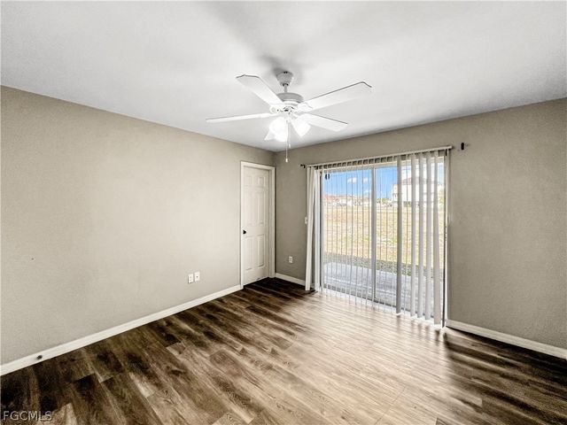 1215 SE 8th AVE, Cape Coral, FL 33990