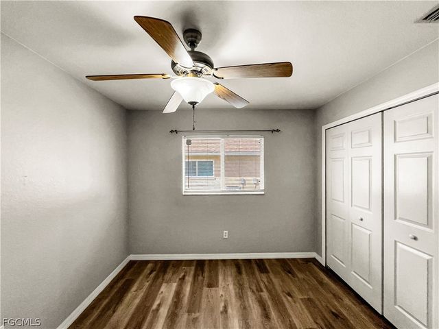 1215 SE 8th AVE, Cape Coral, FL 33990