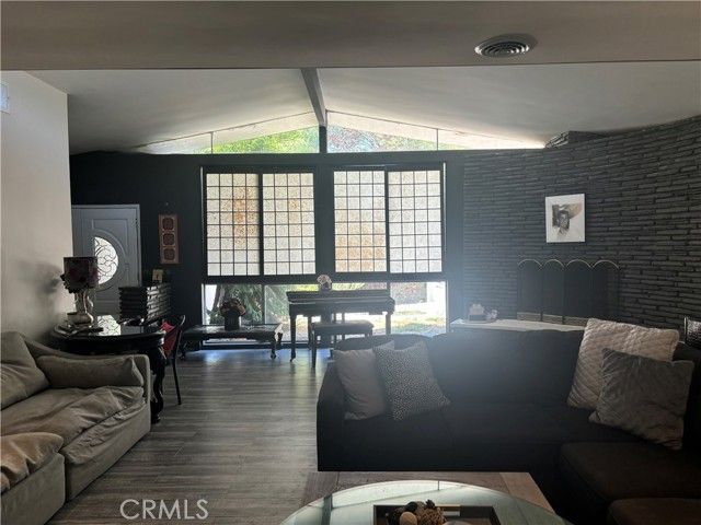 19404 Olivos Drive, Tarzana (los Angeles), CA 91356