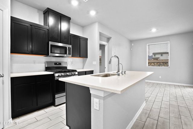 11133 BLAZING STAR Place, El Paso, TX 79934