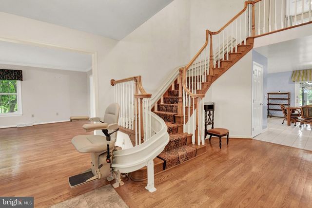 1204 REDWOOD HILLS CIRCLE, Carlisle, PA 17015