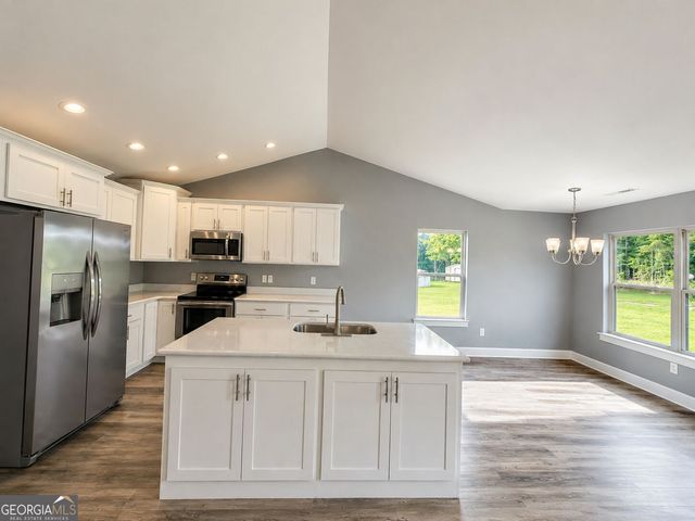 55 Skyline Hts, Lafayette, GA 30728
