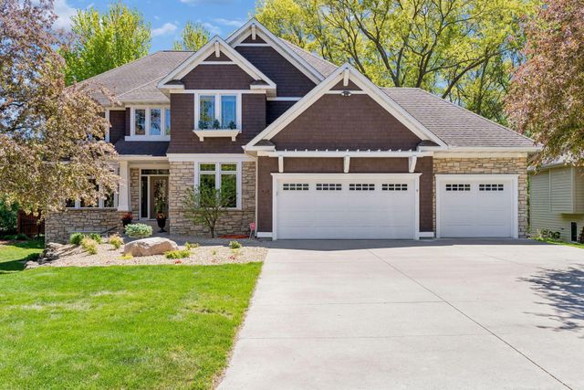 3716 Falcon Way, Eagan, MN 55123