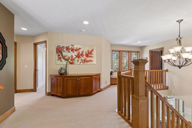 3716 Falcon Way, Eagan, MN 55123