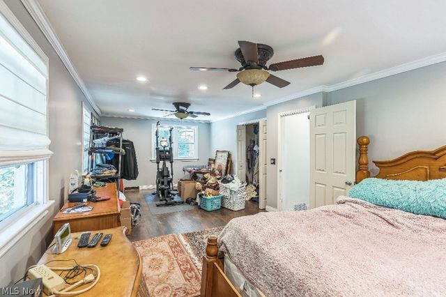 7185 Maple Street, Mentor, OH 44060