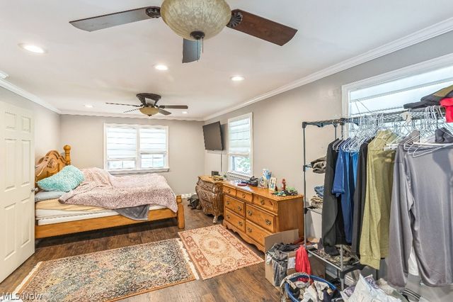 7185 Maple Street, Mentor, OH 44060