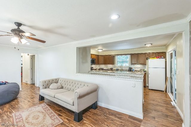 7185 Maple Street, Mentor, OH 44060