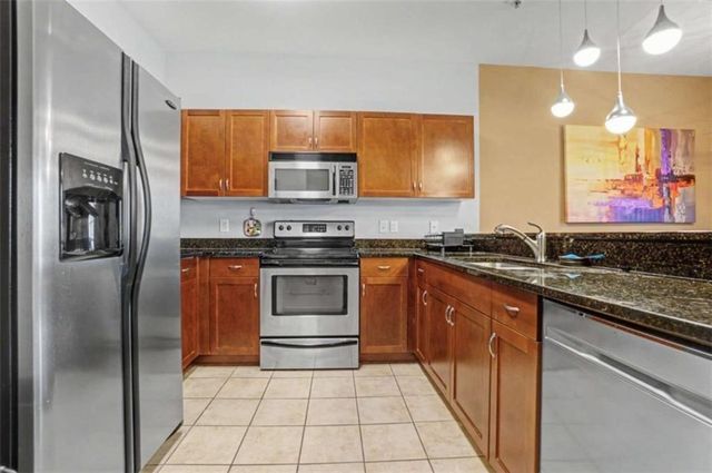870 Mayson Turner Road NW 1311, Atlanta, GA 30314