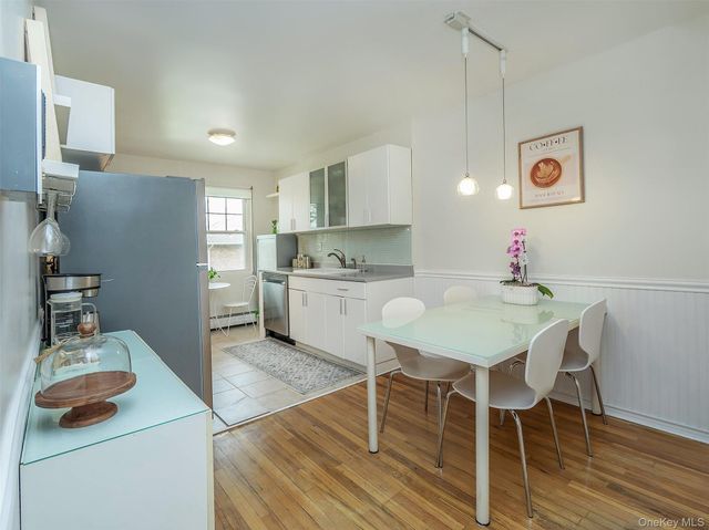 31U Madison Park Gardens 31U, Port Washington, NY 11050