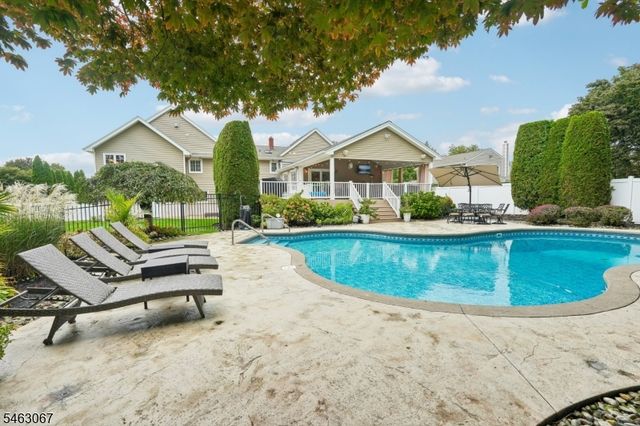 22 Allen Dr, Wayne Twp., NJ 07470