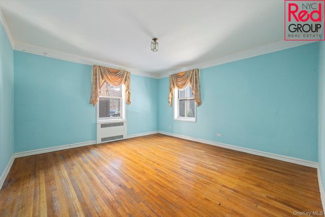 64-85 Saunders Street A8, Rego Park, NY 11374
