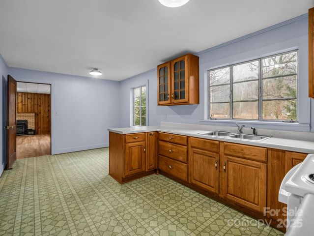 109 Wall Road, Tryon, NC 28782