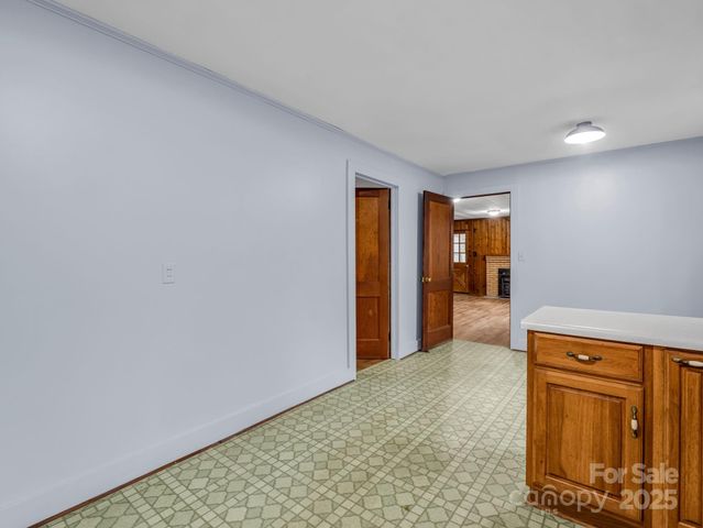 109 Wall Road, Tryon, NC 28782