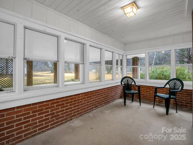 109 Wall Road, Tryon, NC 28782