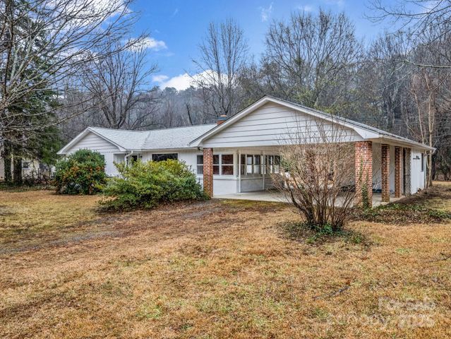 109 Wall Road, Tryon, NC 28782