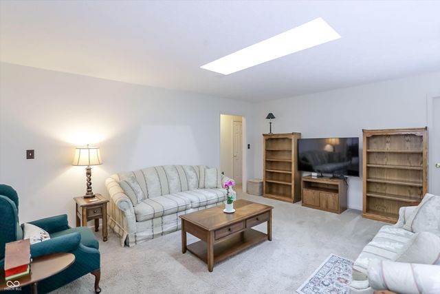 2206 Emily Drive, Indianapolis, IN 46260