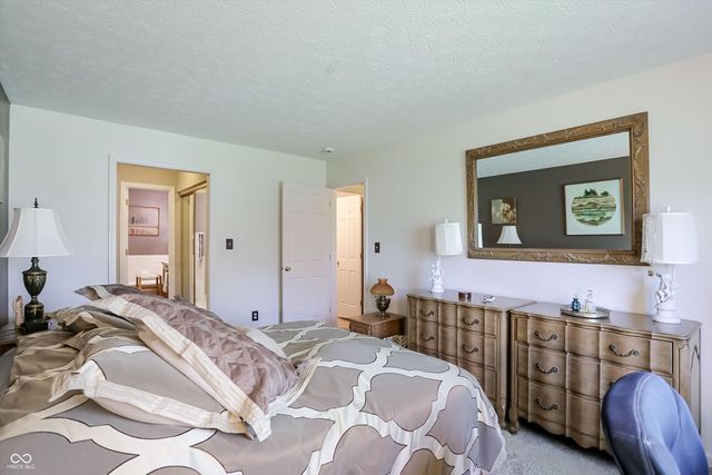 2206 Emily Drive, Indianapolis, IN 46260