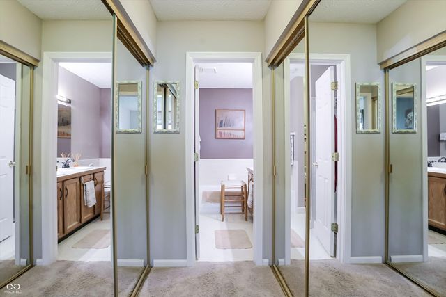 2206 Emily Drive, Indianapolis, IN 46260