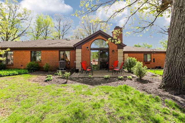 2206 Emily Drive, Indianapolis, IN 46260