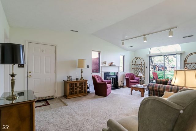 2206 Emily Drive, Indianapolis, IN 46260