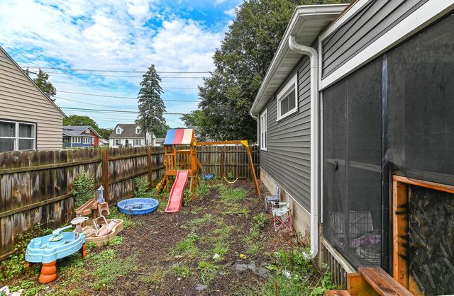 1610 Manchester STREET, Beloit, WI 53511
