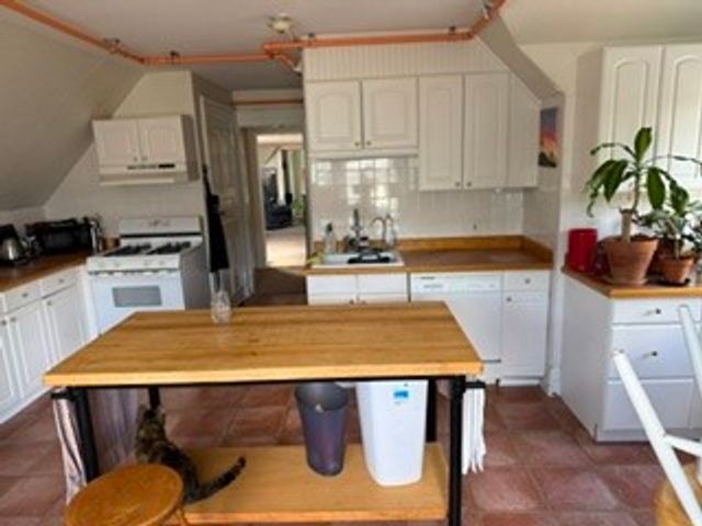 314 Angell Street 7, Providence, RI 02906