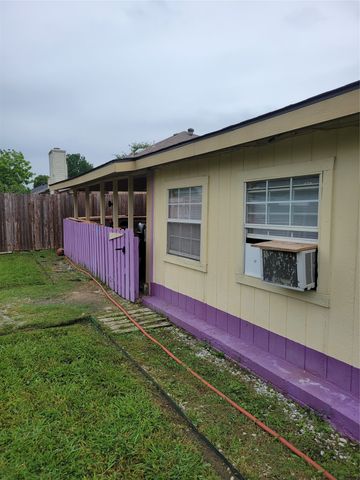 4716 Audubon Drive, Arlington, TX 76018