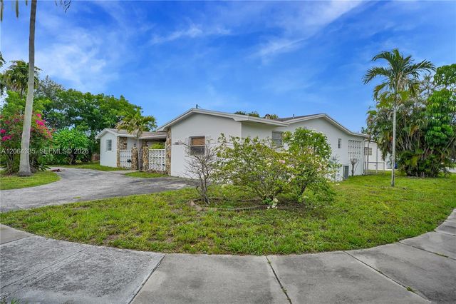 17355 NE 7th Ave, Miami, FL 33162
