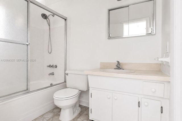 17355 NE 7th Ave, Miami, FL 33162