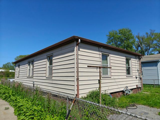 1027 Central Avenue, Gary, IN 46407