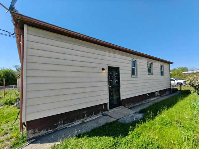 1027 Central Avenue, Gary, IN 46407