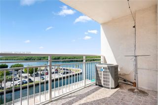 400 Kings Point Drive 606, Sunny Isles Beach, FL 33160