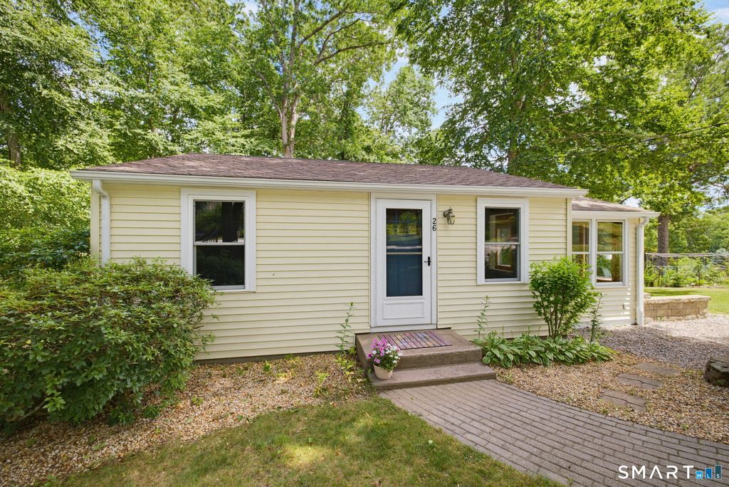 26 Wildwood Road, East Haddam, CT 06415