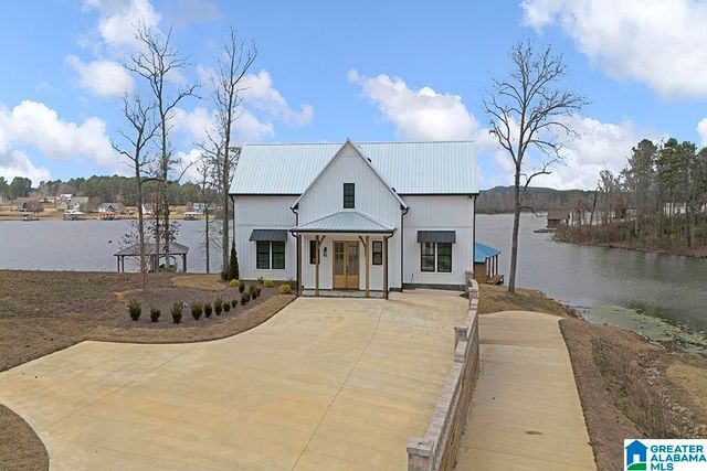 1165 CEDAR CREEK DRIVE, Sylacauga, AL 35151