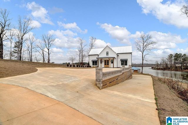 1165 CEDAR CREEK DRIVE, Sylacauga, AL 35151