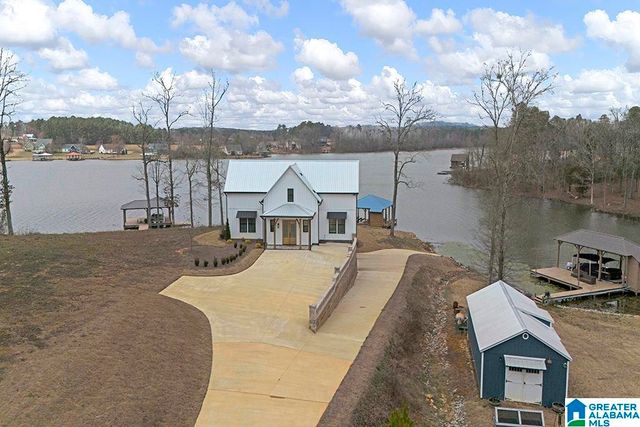 1165 CEDAR CREEK DRIVE, Sylacauga, AL 35151