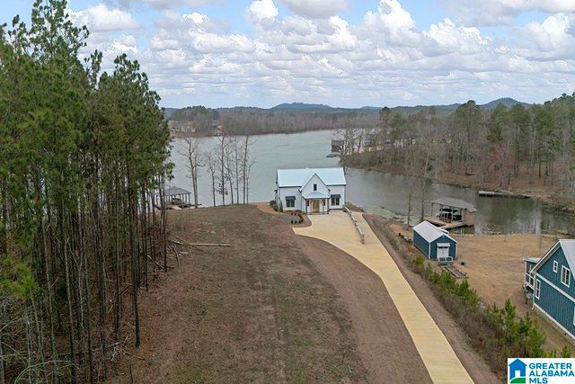 1165 CEDAR CREEK DRIVE, Sylacauga, AL 35151