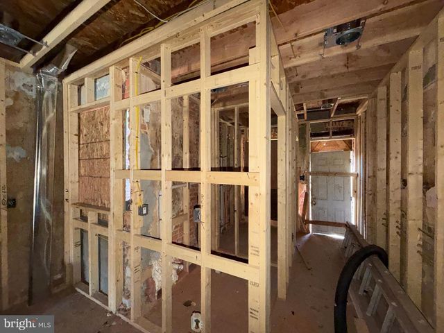 2434 BRENTWOOD AVE, Baltimore, MD 21218