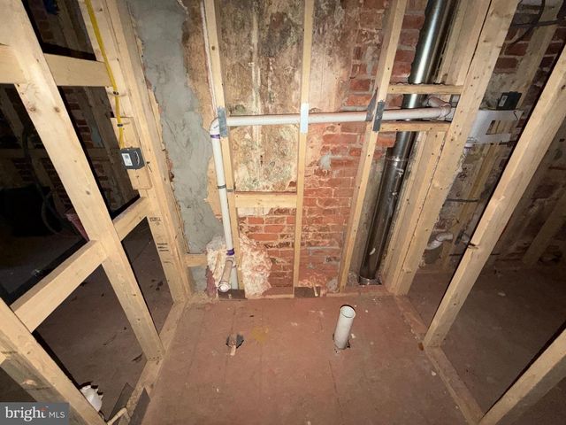 2434 BRENTWOOD AVE, Baltimore, MD 21218