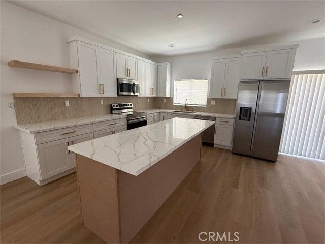 617 Acacia Street, Lake Elsinore, CA 92530