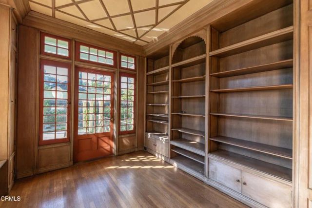 201 Orange Grove Avenue, South Pasadena, CA 91030