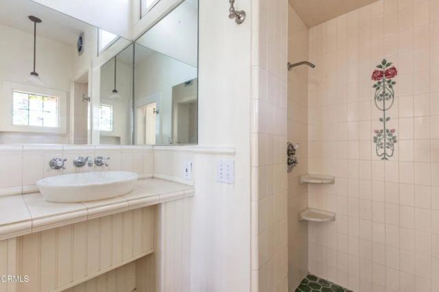 201 Orange Grove Avenue, South Pasadena, CA 91030